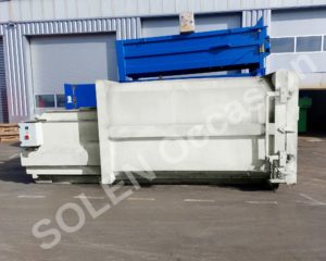 Monobloc à bouclier