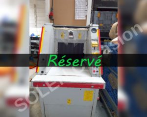 Presse balle ronde WELGER RV641