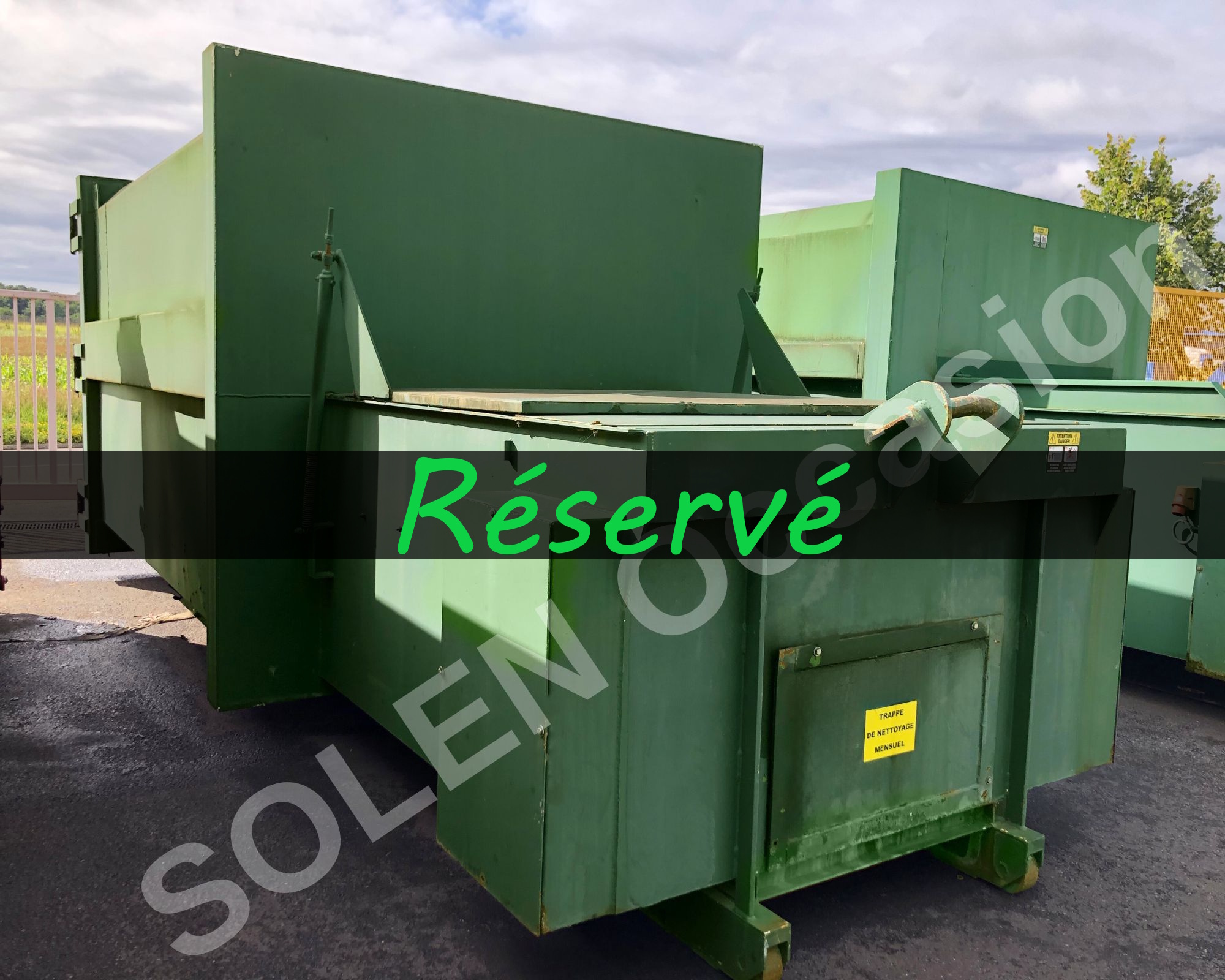 Monobloc à bouclier